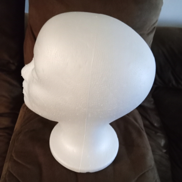 How would I safely ship this?!! When I figure this out: Free gift with wig!!!!!! - Picture 3 of 4